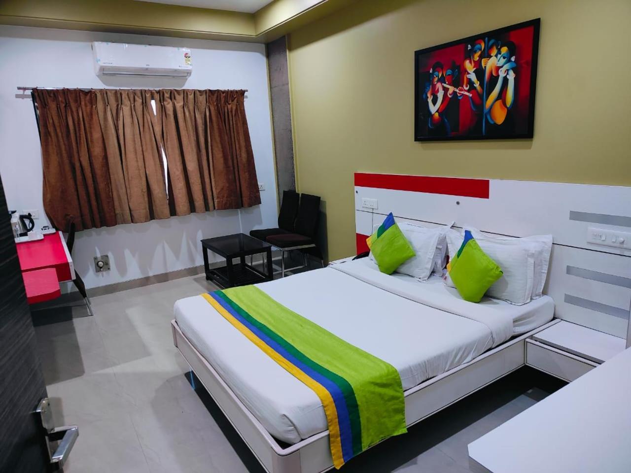 Hotel Bagga International Аурангабад Экстерьер фото