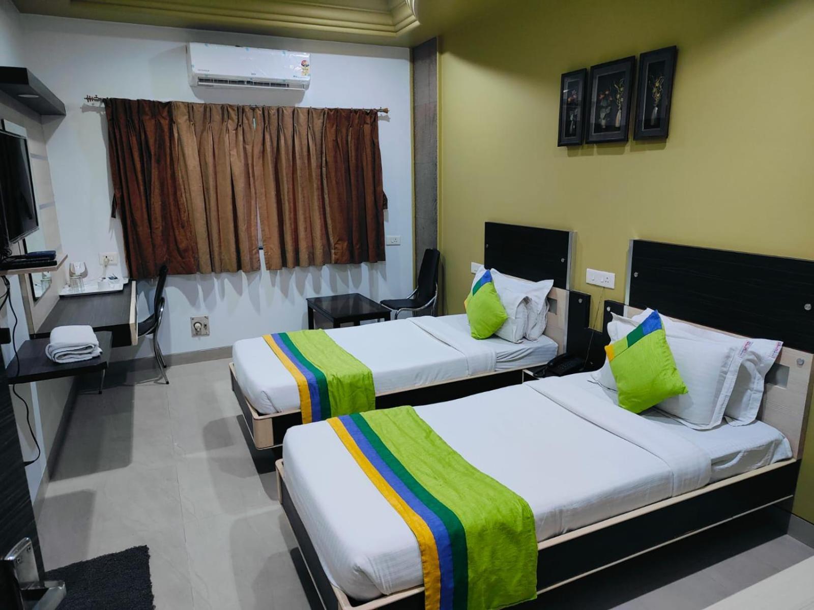 Hotel Bagga International Аурангабад Экстерьер фото